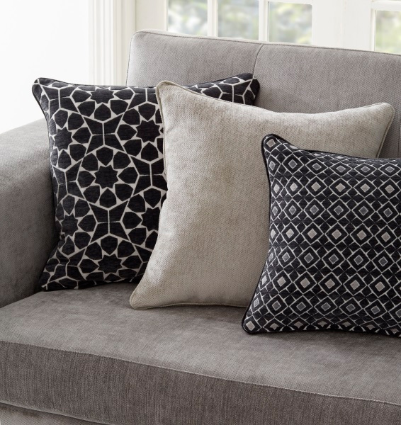 styling with cushions colours