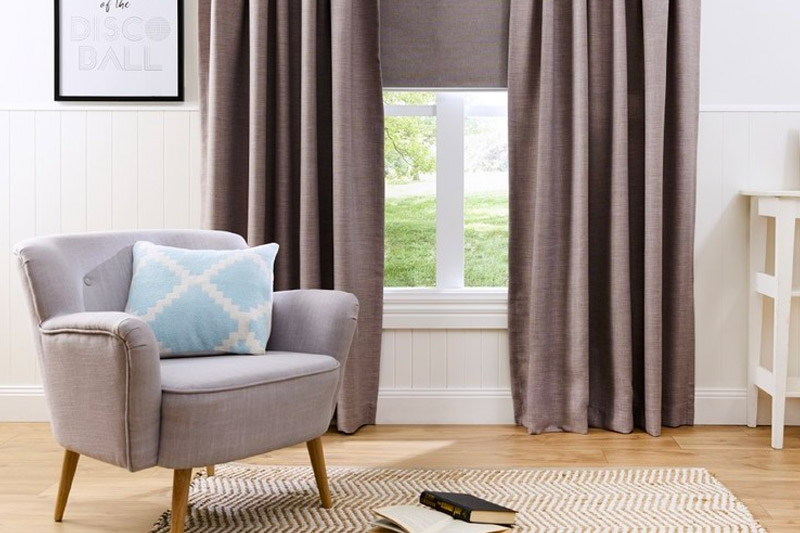 Insulated and Thermal Curtains for a Cozy Winter